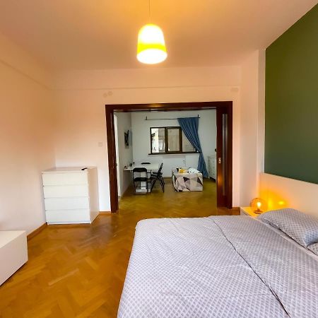 Km 0 And The Best View 2Bdr Apartment In Bukarest Exterior foto