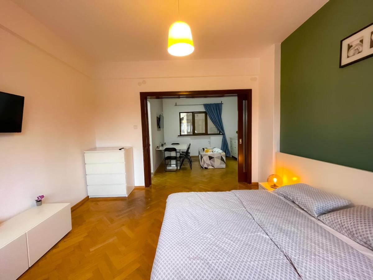 Km 0 And The Best View 2Bdr Apartment In Bukarest Exterior foto