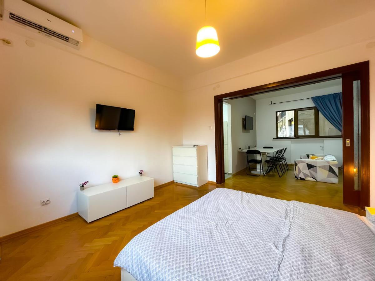 Km 0 And The Best View 2Bdr Apartment In Bukarest Exterior foto